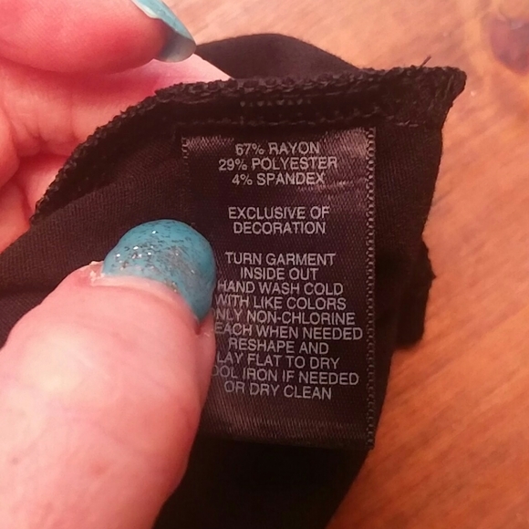 WHBM black tank top floral detail - Picture 6 of 6